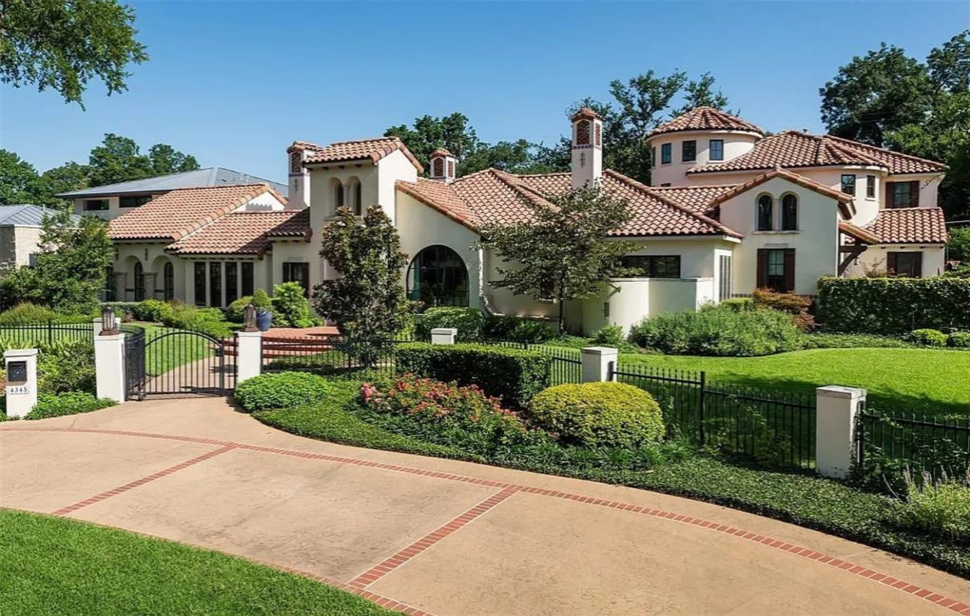 Mediterranean luxury custom home from the Versailles Luxury Homes portfolio